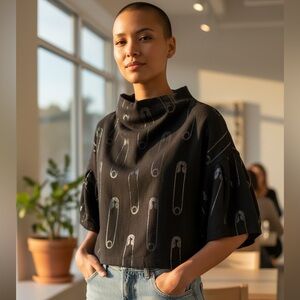 NWT‎ NY 77 Design Black Shimmer Safety Pin Top Lagenlook 4 L